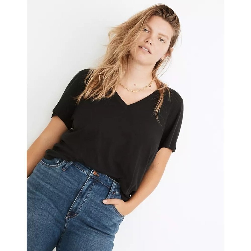 Madewell Whisper Cotton V-Neck Tee in Dark Baltic XSmall New as-is Womens tshirt